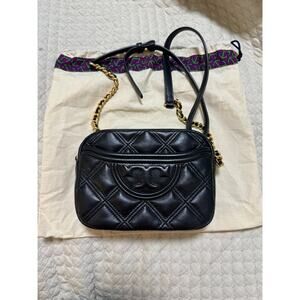 Tory Burch Fleming Soft Camera Bag